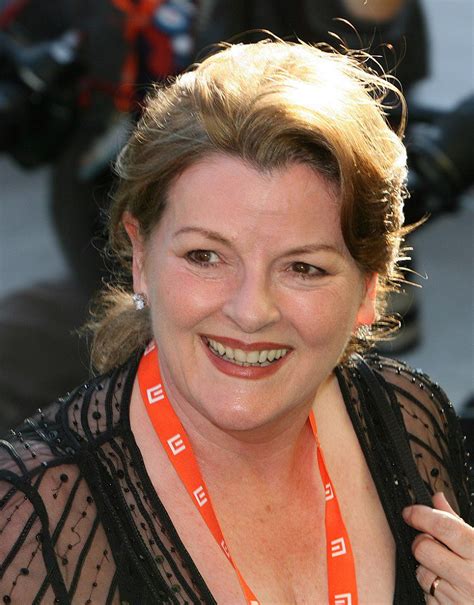brenda blethyn height and weight